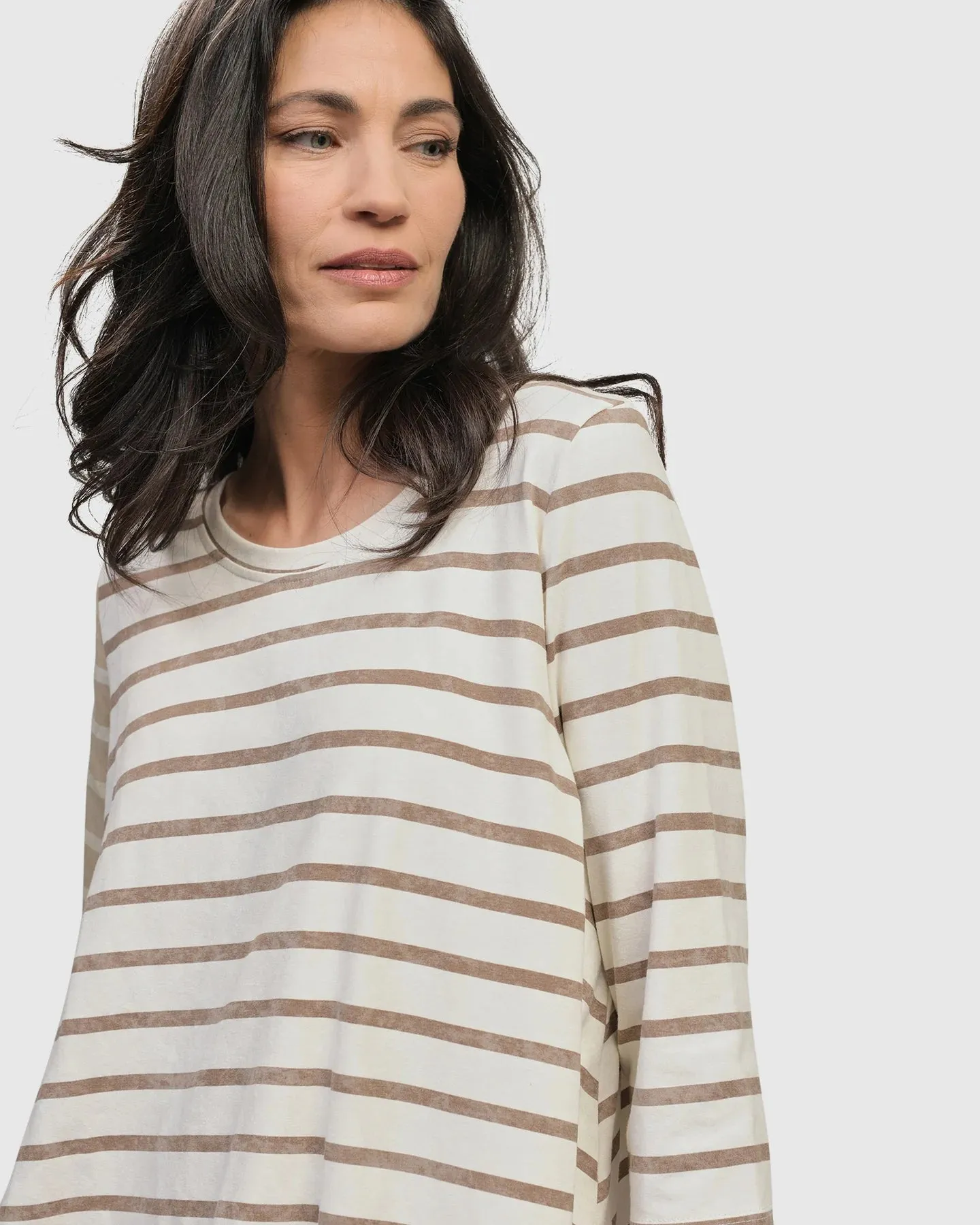 Alembika Oasis Bell Top, Style #RT134