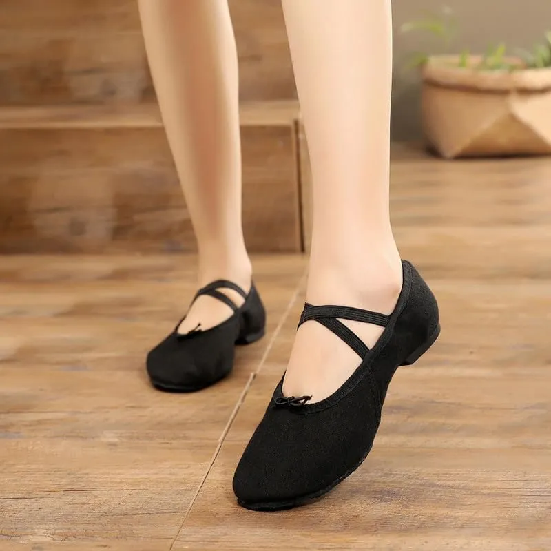 AOQUNFS Women's Professional Latin Ballroom Dance Shoes Closed Toe Practice Teaching Shoes for Salsa, Waltz
