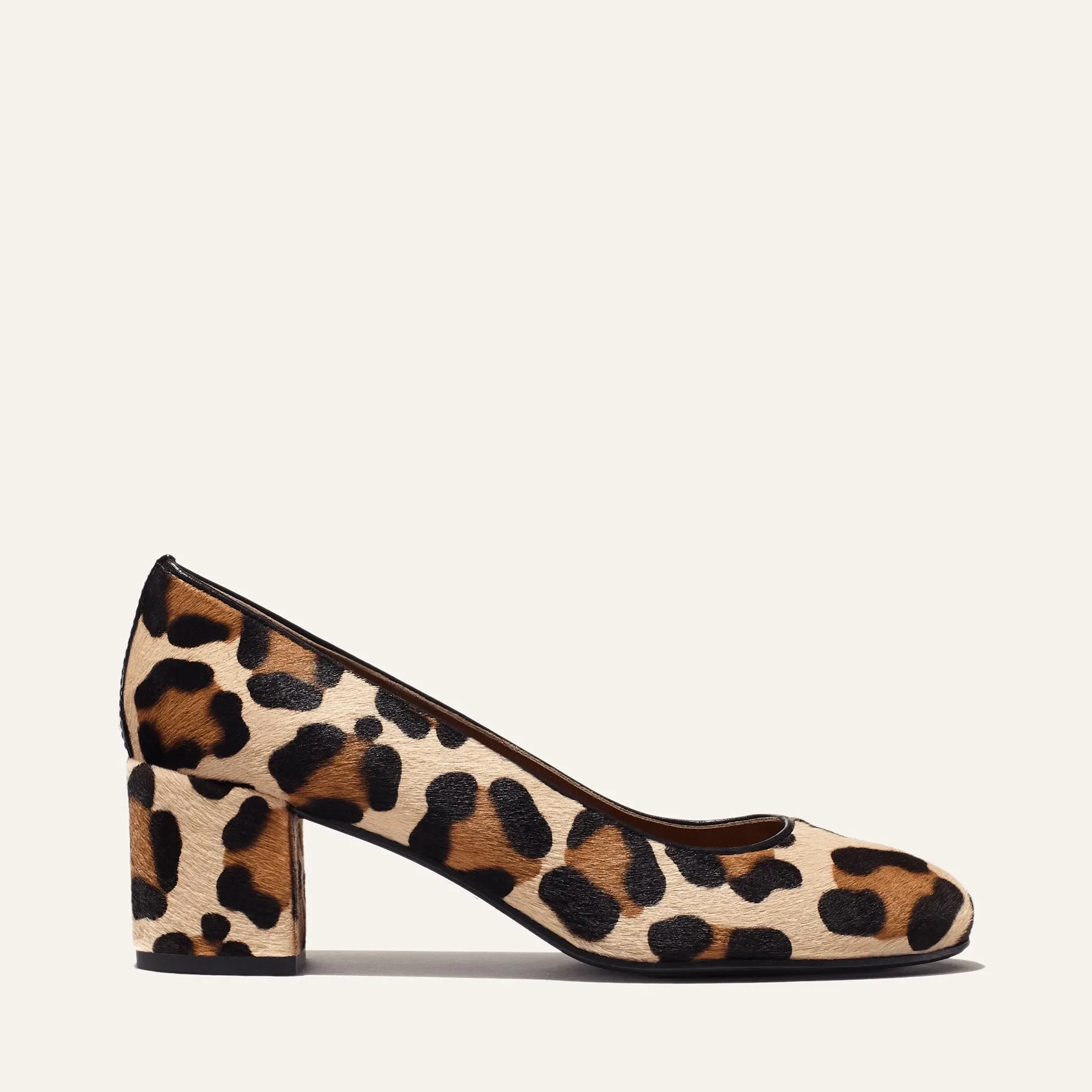 Heel-leopard