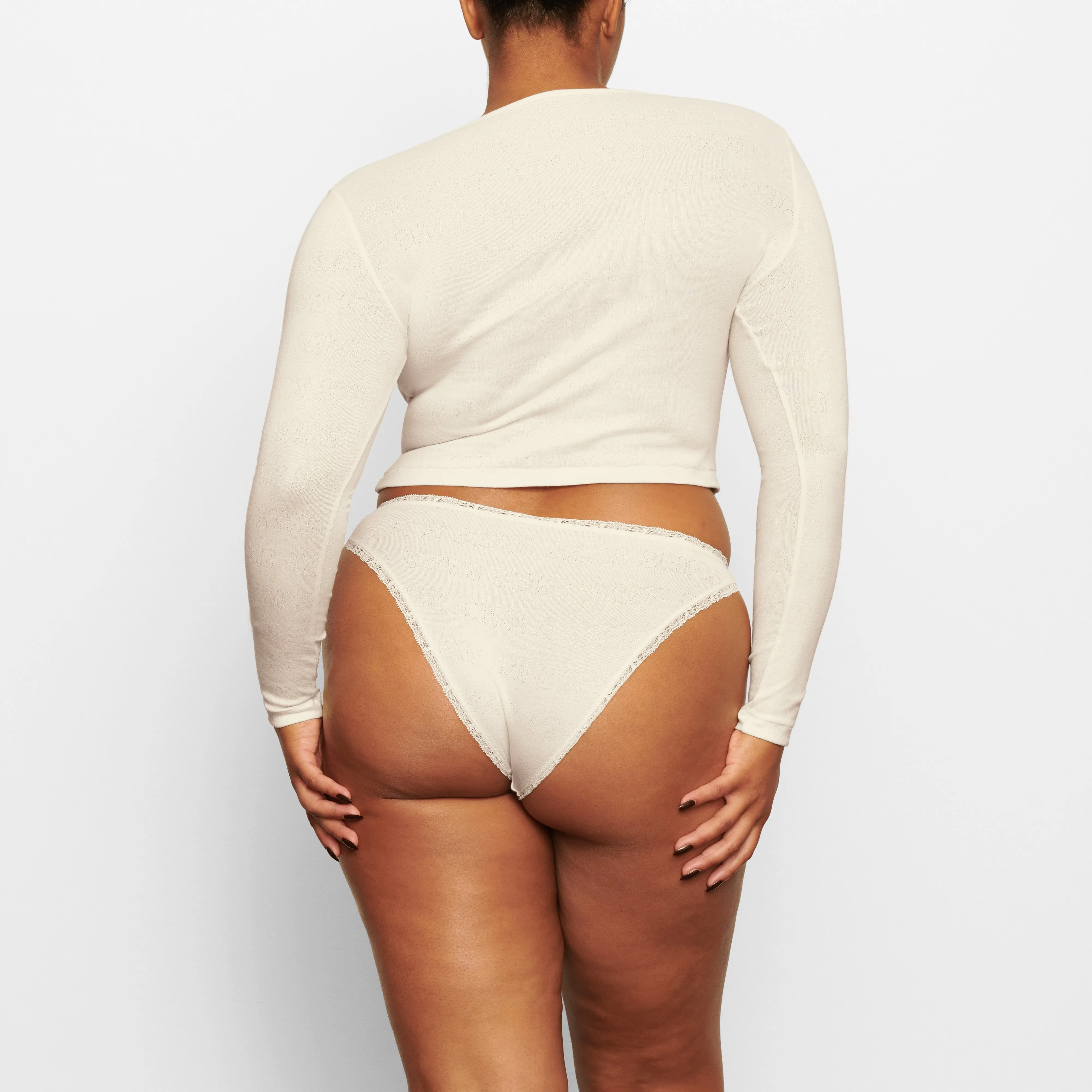 LACE POINTELLE HENLEY TOP | BONE