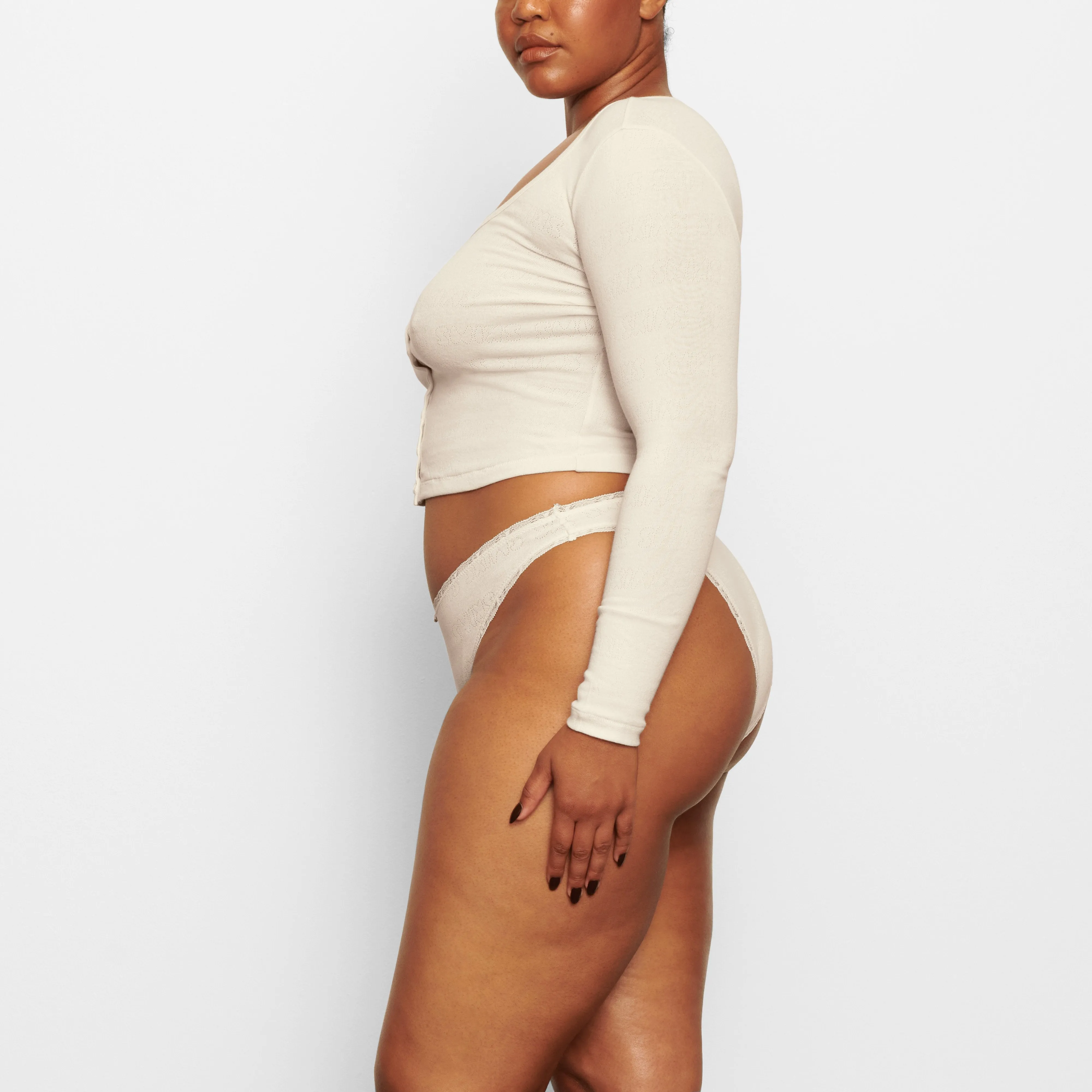 LACE POINTELLE HENLEY TOP | BONE