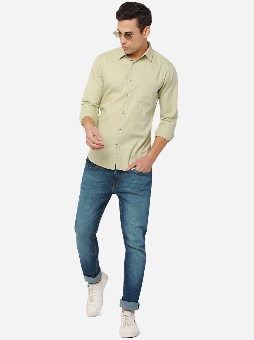 Light Green Solid Slim Fit Semi Casual Shirt | JadeBlue