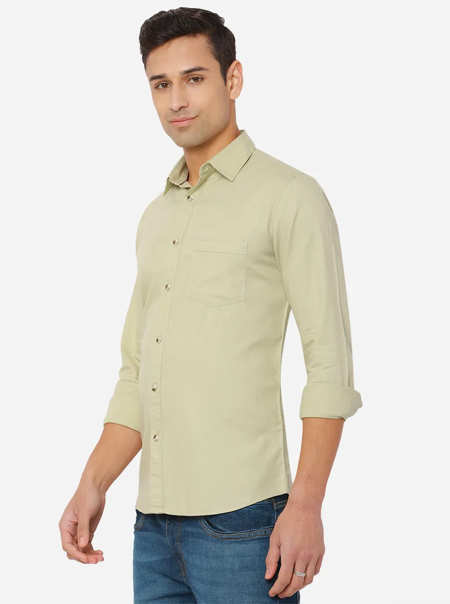 Light Green Solid Slim Fit Semi Casual Shirt | JadeBlue