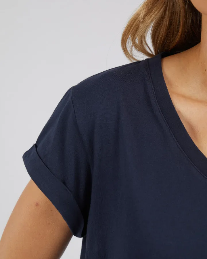 Manly Vee Tee