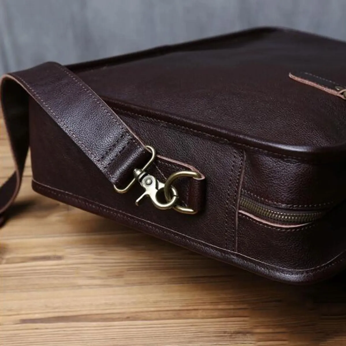 Mens Handbags Briefcases Shoulder Bags Crossbody Bags Messenger Bags Genuine Leather Laptop Bags 15.9Inch
