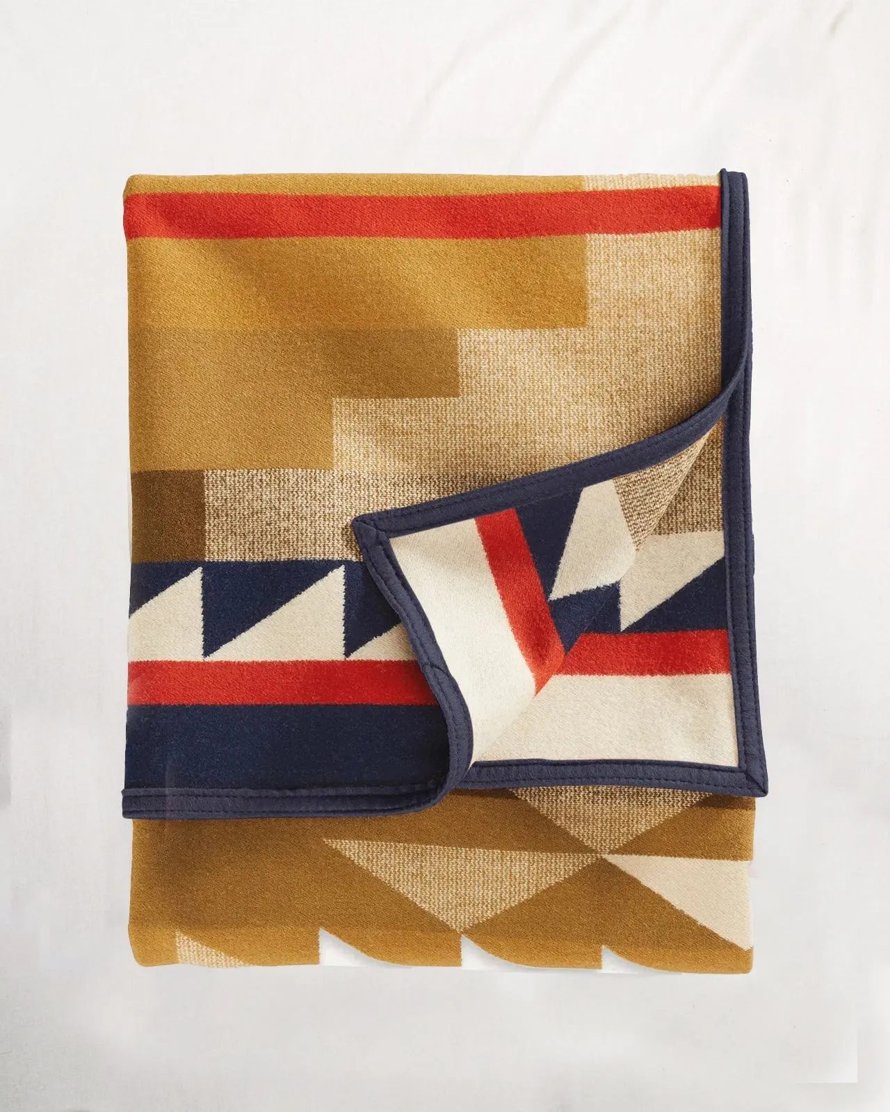 Pendleton Jacquard Blanket Medicine Bow