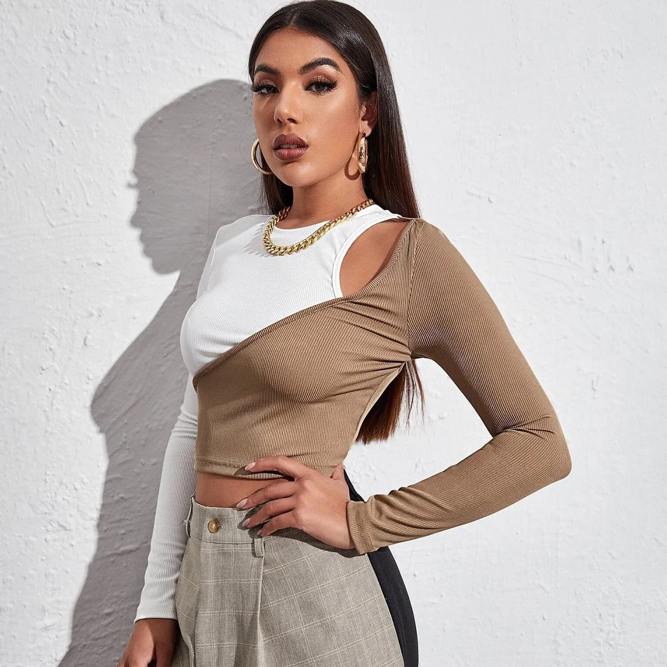 Sexy hit color off-shoulder T-shirt stitching slim top women's bottoming long-sleeved T-shirt