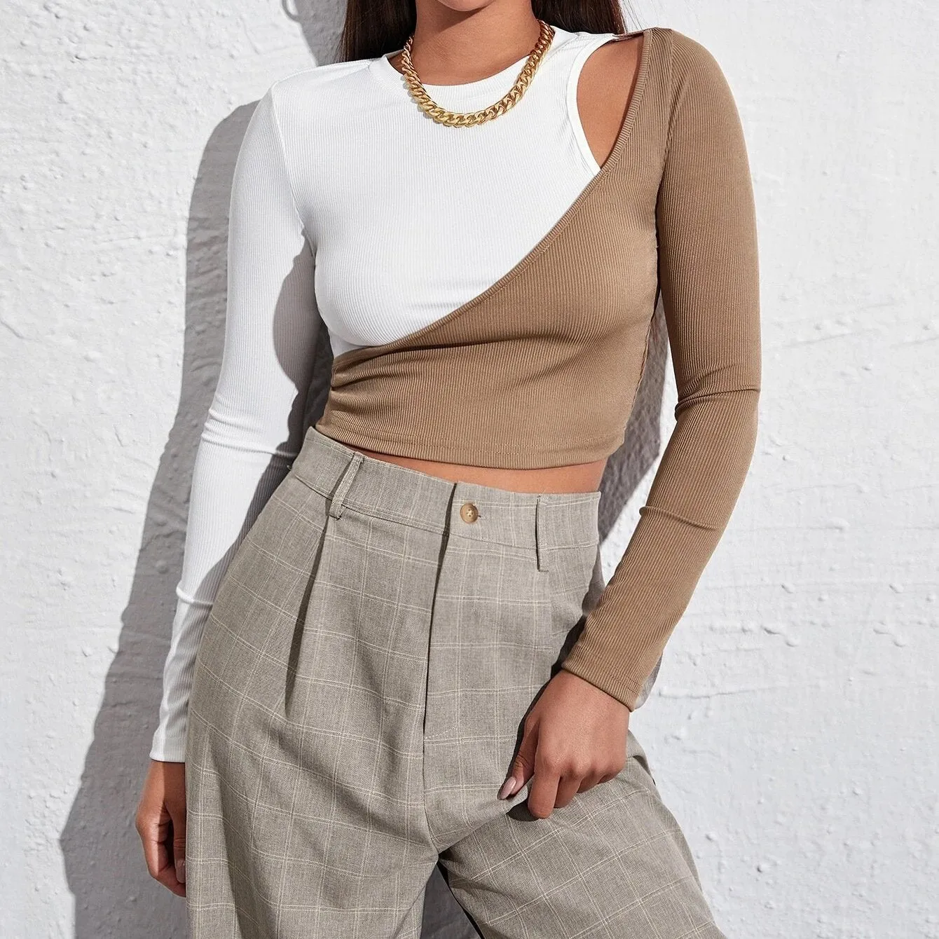 Sexy hit color off-shoulder T-shirt stitching slim top women's bottoming long-sleeved T-shirt