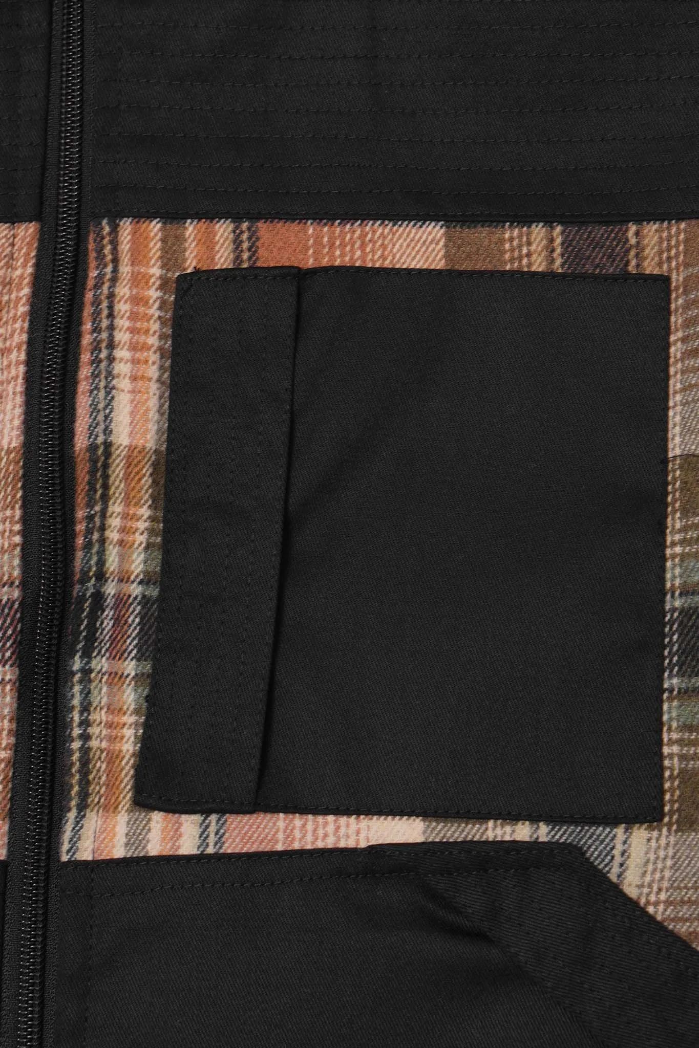 SHINOBI VEST IN APACHE PLAID