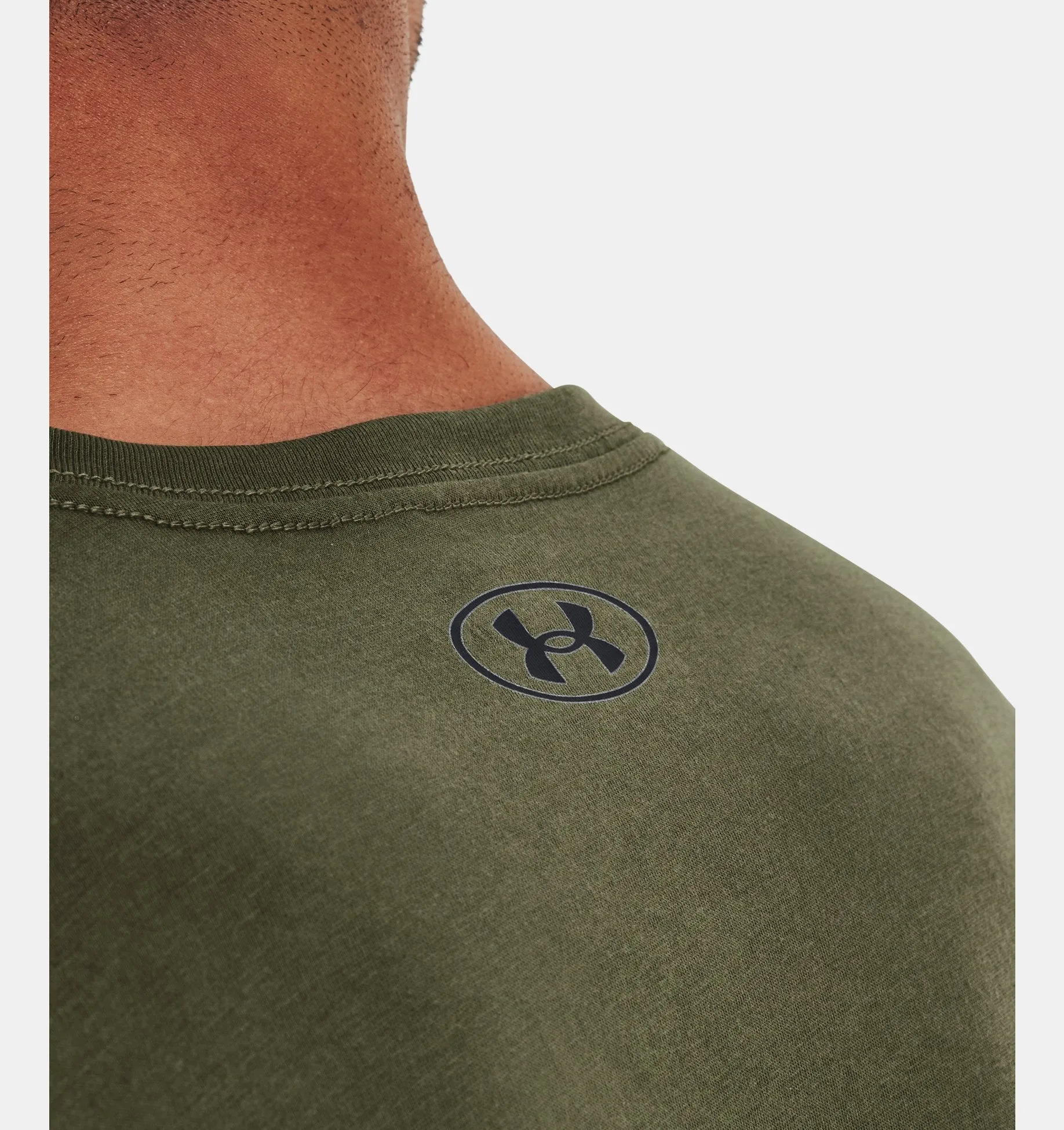 UNDER ARMOUR MEN'S LEFT CHEST LOGO SS TEE