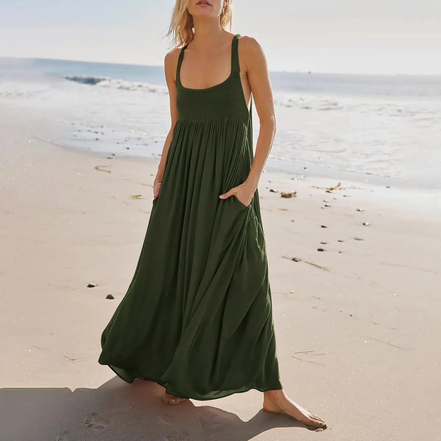 Women Summer Dresses Sexy Halter Neck Side Split Boho Dress Casual Sleeveless Smocked Maxi Dresses with Pockets