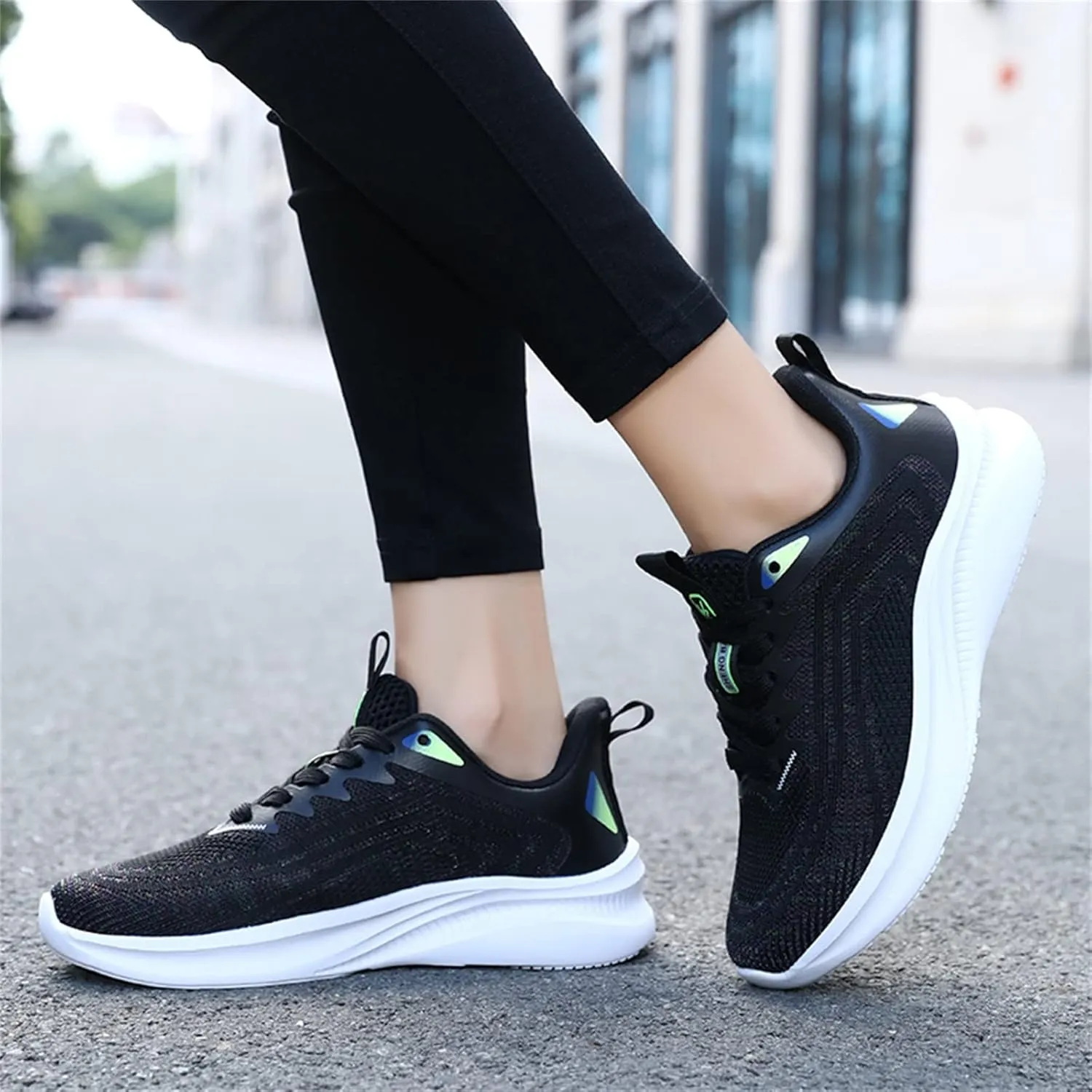 Women's Fashion Sneaker Shoes Breathable Mesh Trail Running Shoes Non-Slip Lace-Up Training Sport Shoes Lightweight Outdoor Workout Shoes for Indoor Outdoor Gym