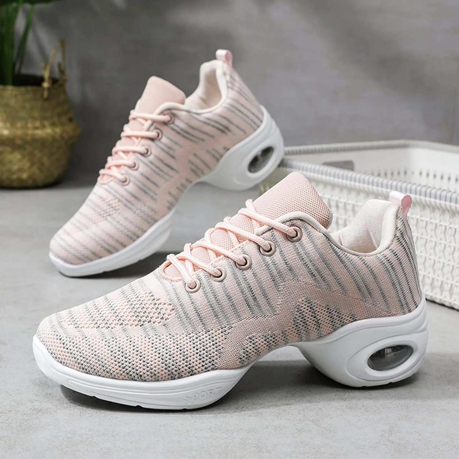 Womens Jazz Sneakers Lace-up Walking Shoes Split Sole Dance Shoes with Air Cushion Breathable Mesh Platform Shoes