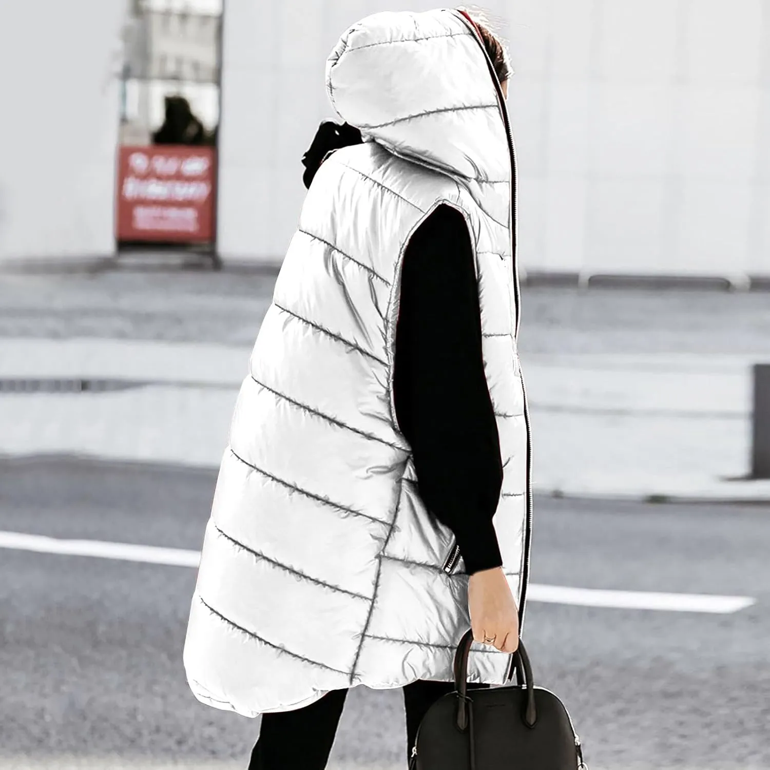 Women's Long Quilted Vest Hooded Full-Zip Sleeveless Down Coat Outwear With Pockets 2024 Winter Warm Padded Jacket